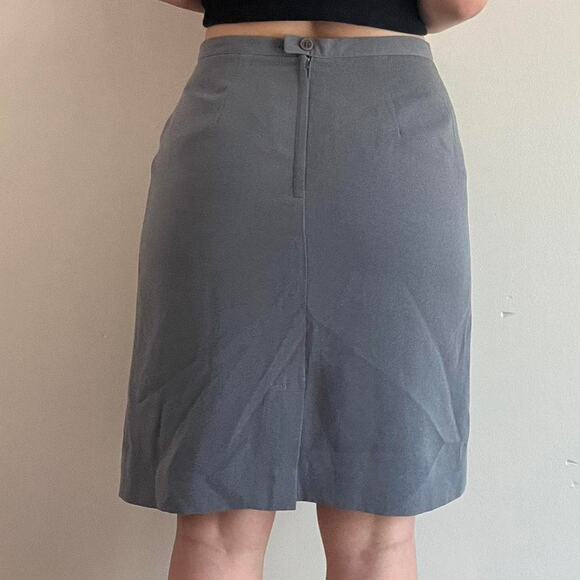 Grey knee length pencil skirt Size 6 - Picture 3 of 6